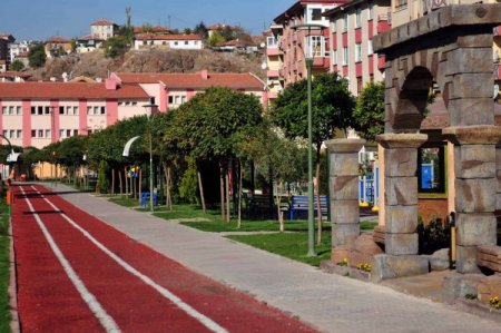 Mamak'ta yeşillendirme çalışmaları devam ediyor