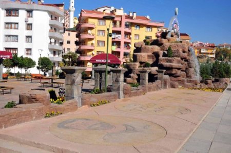 Mamak'ta yeşillendirme çalışmaları devam ediyor