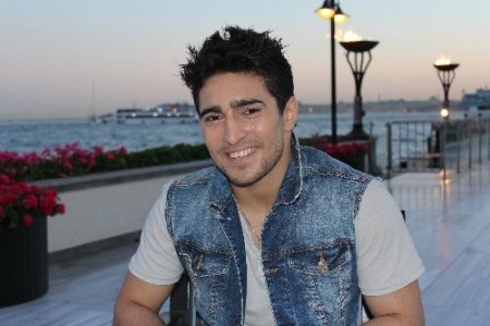 Mammadov: Türk bayrağını Eurovision'da dalgalandırmayı borç bildim (Özel)