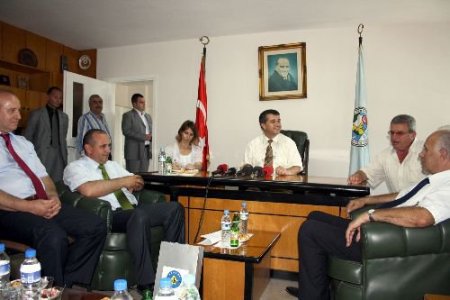 Mamuşa Belediye Başkanı Bütüç: Türkiye İle Kosova Bir Elma Gibidir