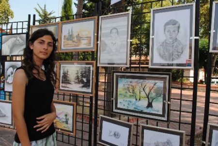 Manavgat Anadolu Lisesi Öğrencisi 7 Yılda 4'üncü Kişisel Resim Sergisini Açtı