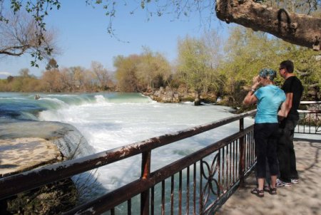 Manavgat Şelalesi'nde Turizm Sezonu Başladı