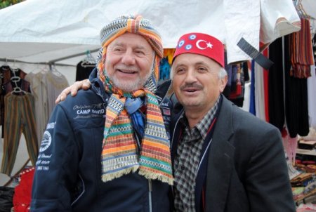 Manavgat semt pazarlarında Alman turist hareketliliği başladı