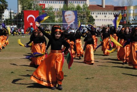 Manavgat'ta 23 Nisan Çocuk Bayramı Coşkuyla Kutlandı