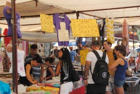 Manavgat'ta 700 iş yerinden 60'ının etiketsiz ürün sattığı tespit edildi