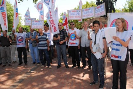 Manavgat'ta Öğretmenler İş Bıraktı