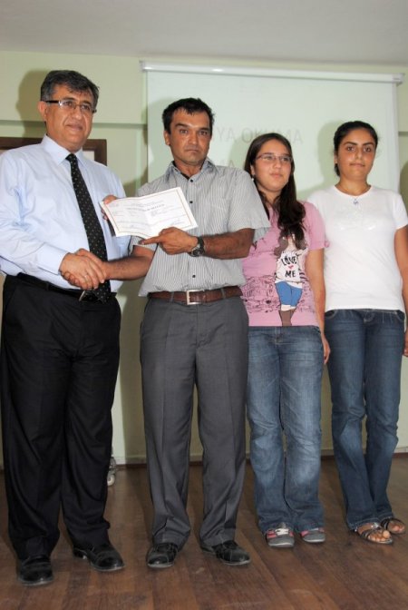 Manavgat'ta okuma yazma oranı yüzde 100'e çıkarılacak