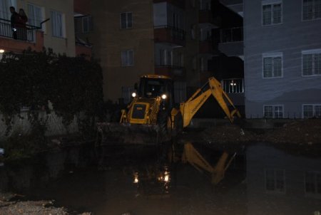 Manavgat'ta sağanak yağış su baskınlarına yol açtı