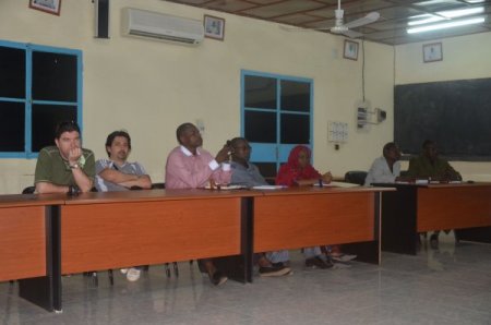 Manavgat'tan Nijer'e sağlık malzemesi yardımı