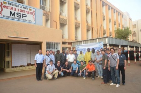 Manavgat'tan Nijer'e sağlık malzemesi yardımı