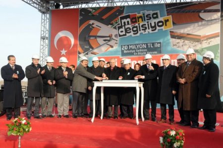 Manisa Belediyesi tarihinin en büyük yatırımın temeli atıldı