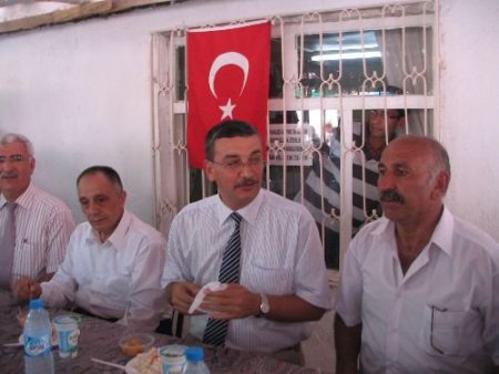 Manisa Karlıpınar Cami'nde İlk Cuma Namazı Kılındı