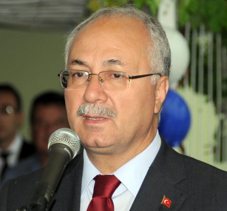 Manisa'da, Toprak İle Gıda Teknoloji Laboratuvarı Açıldı