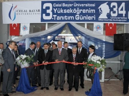 Manisa'da 34 üniversite, sınava hazırlanan öğrencilere tanıtım yapacak