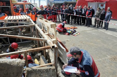 Manisa'da deprem tatbikatı yapıldı