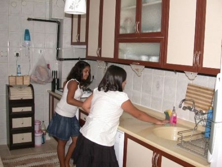 Manisa'da Kimsesiz Çocuklar İçin İlk Ev Açıldı