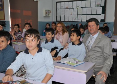 Manisa’da Polis 4 Ayda 43 Bin 439 Öğrenciye Eğitim Verdi