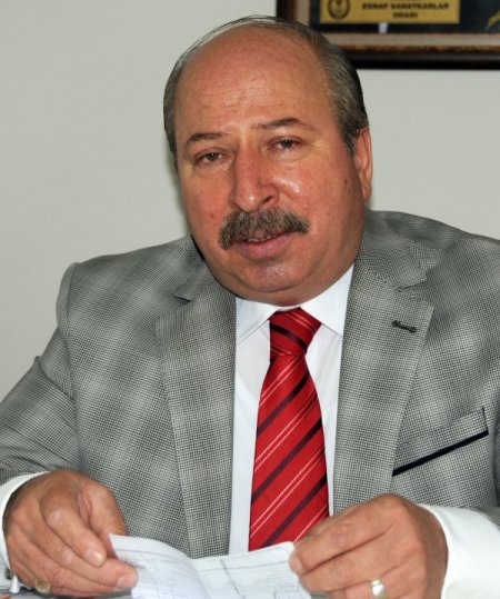 'Manisa'da son günlerde bazı emlakçılar su ve kömür satışına girdi'