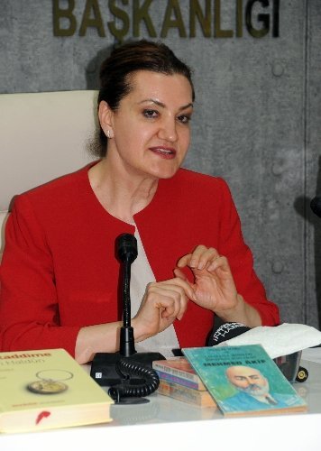 Manisa'dan Azerbaycan'a 10 bin kitap