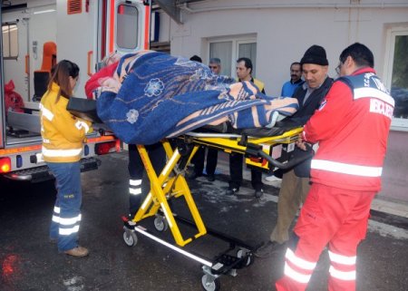 Manisa'nın obez ambulansı 300 kiloluk ilk hastasını taşıdı