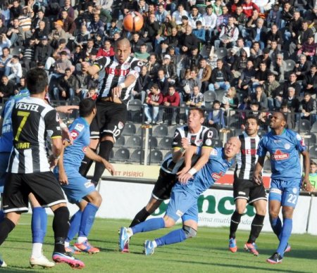 Manisaspor: 2 - Çaykur Rizespor: 0