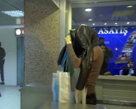 Mankenlik ajansına fuhuş baskını