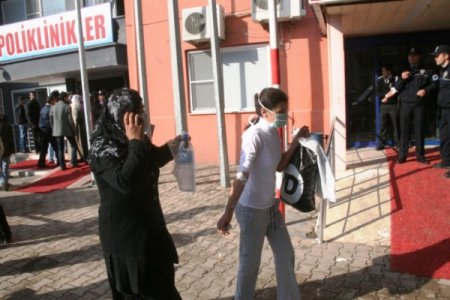 Mardin Kadın Doğum Ve Çocuk Hastanesinde Patlama 1 Ölü 4 Yaralı (2)