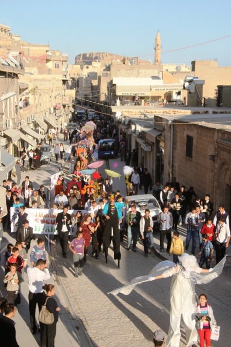Mardin’de çocuk festivali coşkusu
