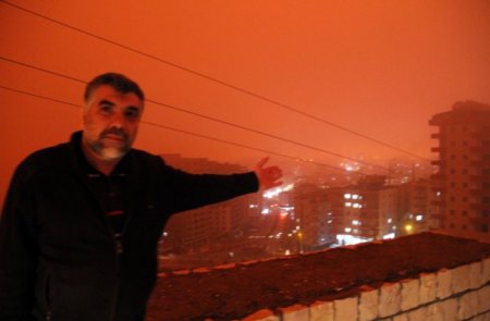 Mardin’de gündüz, gece oldu