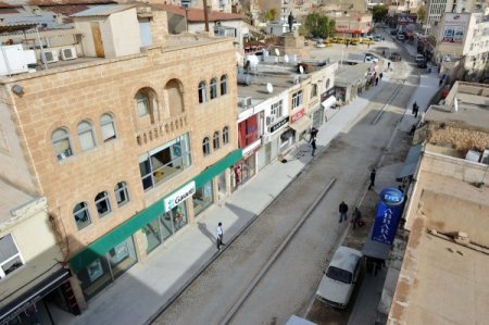 Mardin'in tarihi caddesi, 3 milyon liraya yenilendi