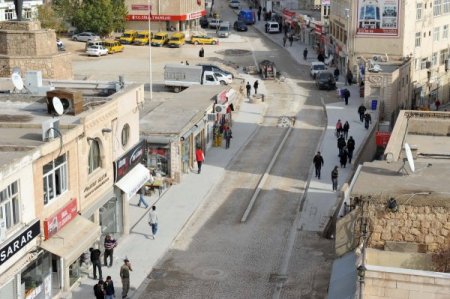 Mardin'in tarihi caddesi, 3 milyon liraya yenilendi