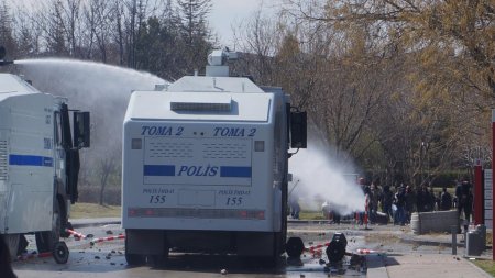 Marjinal sol gruplar ‘Şehitleri Anma’ etkinliğini engellemeye çalıştı