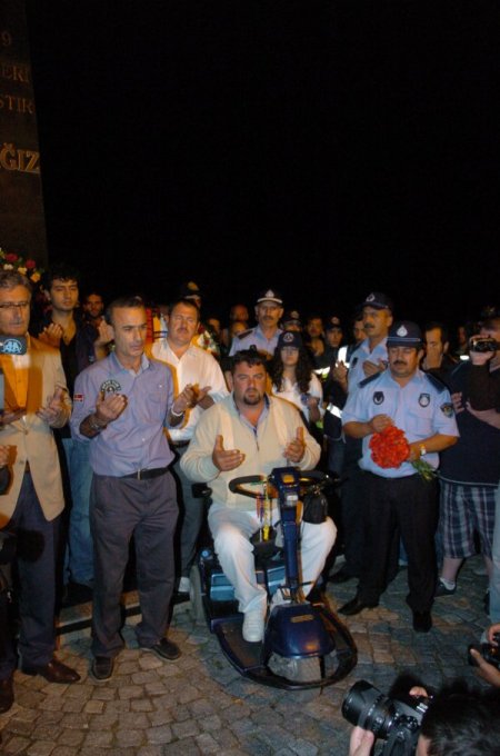 Marmara Depremi Kavaklı Sahilindeki Anıtta Tekrar Hatırlandı