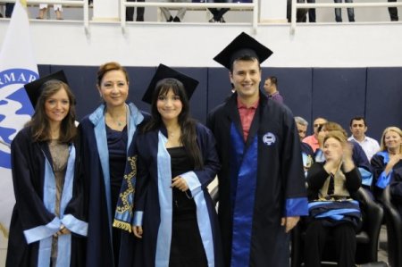 Marmara İletişim’de Diploma Heyecanı