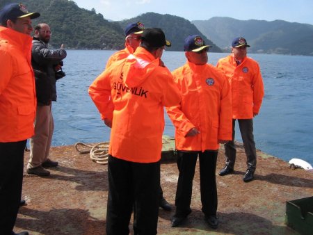 Marmaris’te denizciler levhalarla uyarılacak