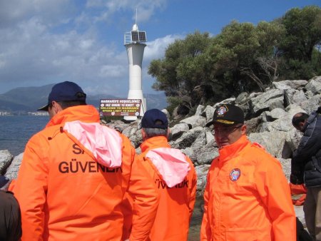 Marmaris’te denizciler levhalarla uyarılacak