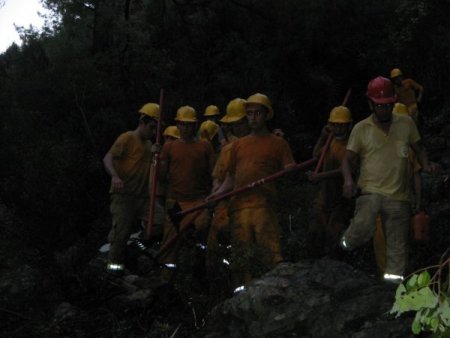Marmaris’te Orman Yangını Büyümeden Söndürüldü