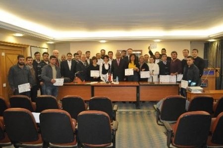 Matso'nun Girişimcilik Seminerine Katılan Kursiyerler Sertifika Aldı