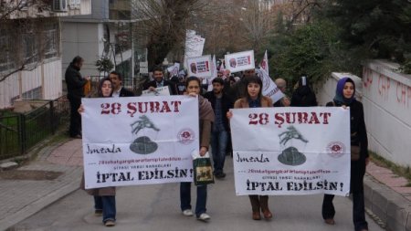 Mazlumder: Demirel yargı önüne çıkmadan 28 Şubat'tan aklanamaz