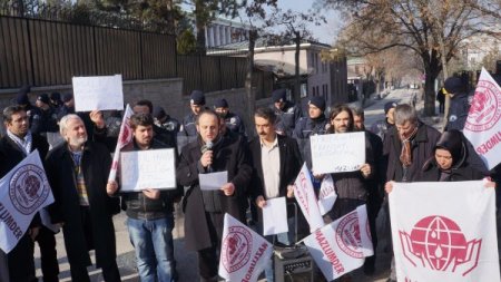 Mazlumder'den Fransa Büyükelçiliği önünde Mali protestosu