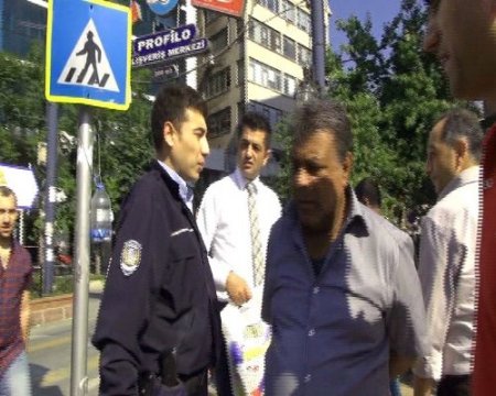 Mecidiyeköy’de şüpheli paket paniği (Özel)