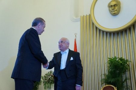 Meclis Başkanı Çiçek, kutlamaları kabul etti