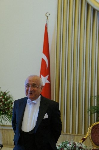 Meclis Başkanı Çiçek, kutlamaları kabul etti