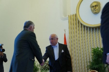 Meclis Başkanı Çiçek, kutlamaları kabul etti