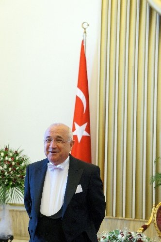 Meclis Başkanı Çiçek: Herkes bu süreci iyi değerlendirip, çözüme katkı sunmalı