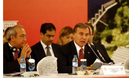Meclis Başkanı Şahin: Balkanlara İlgimiz Çıkar Odaklı Değil İnsan Odaklı