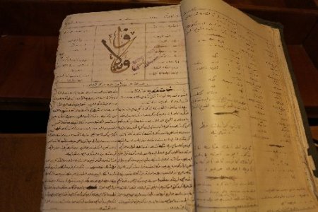 Meclis Kütüphanesi nadide eserlere de ev sahipliği yapıyor