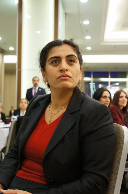 Meclis'teki partilerin temsilcileri kadınların sorunlarını konuştu