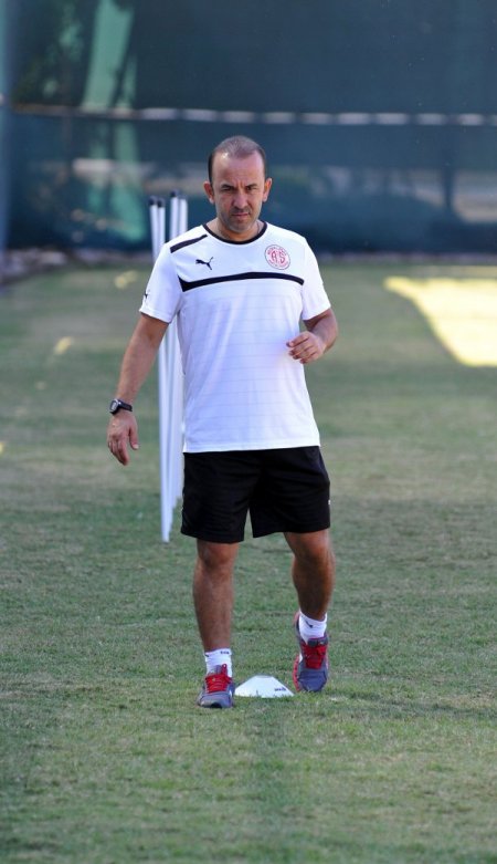 Medical Park Antalyaspor, Galatasaray maçı hazırlıklarına başladı