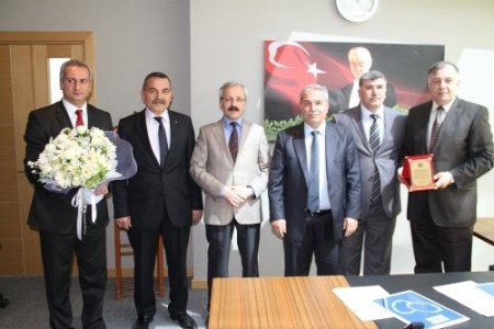 Medicana’dan askıda ekmeğe SMS’li destek